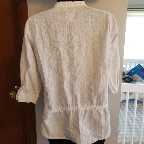 White Button-up top - Picture 2 of 4
